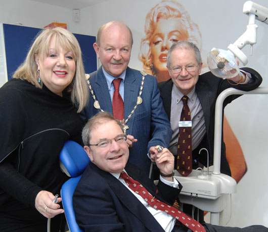 MP Launches New NHS Dental Clinic In Cirencester