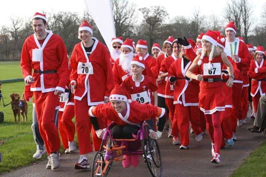 Santa Fun Run in Cirencester To Raise Cash For Canine Partners