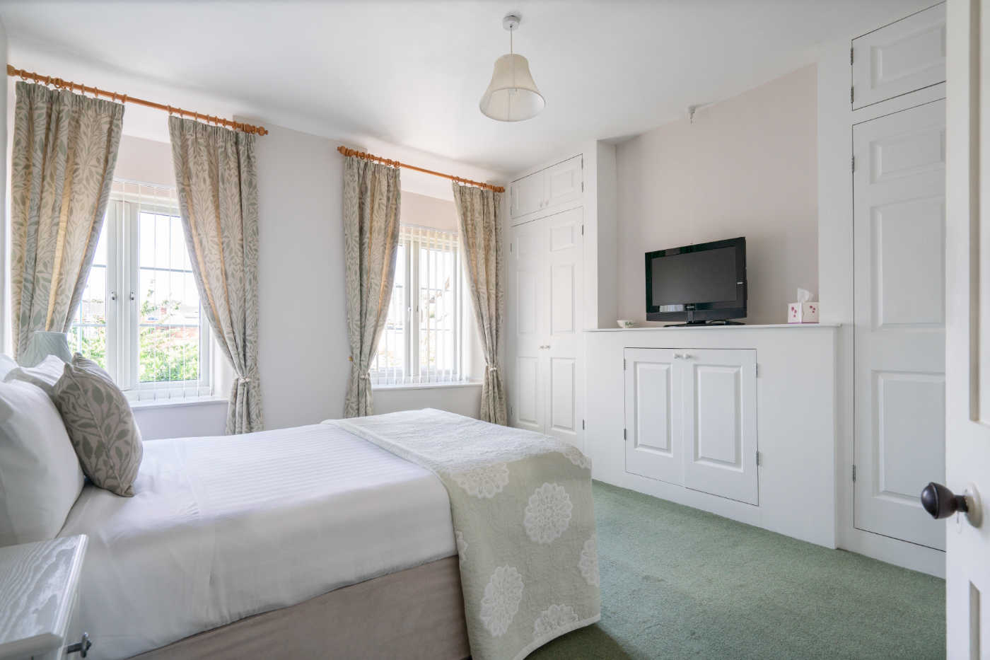 Cirencester Self Catering Self catering holiday cottages and