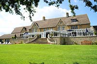 Cricklade House (formerly Cricklade Hotel & Country Club)