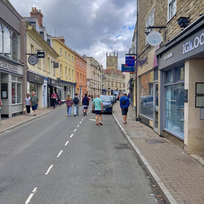 Castle Street, Cirencester - Photo: Cirencester.co.uk